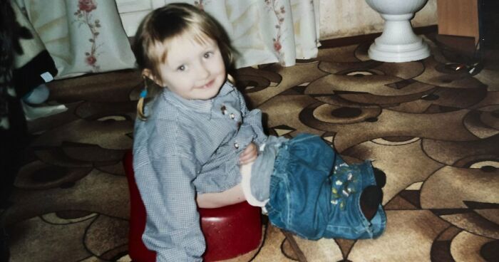 79 Funny And Chaotic Childhood Photos These Folks Probably Wanted To Burn