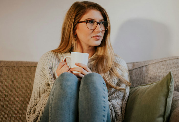 “Creepy And Borderline Predatory”: Wife Finds Husband’s Hidden Folder, Issues An Ultimatum