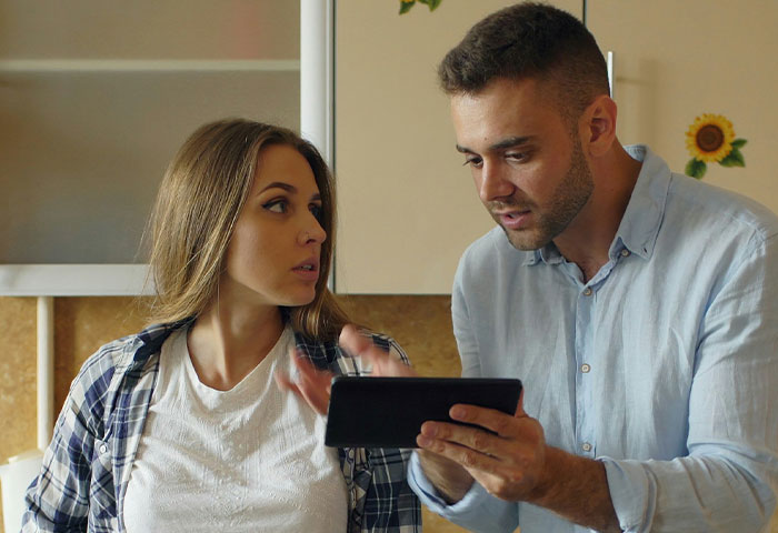 “Creepy And Borderline Predatory”: Wife Finds Husband’s Hidden Folder, Issues An Ultimatum