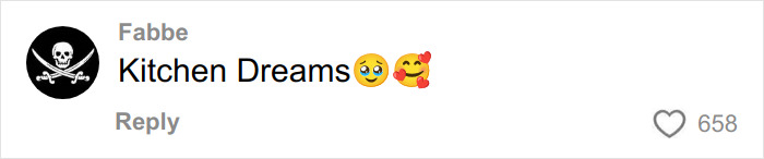 Woman From âKitchen Nightmaresâ Reveals What Gordon Ramsay Is Really Like Behind The Scenes Woman From âKitchen Nightmaresâ Reveals What Gordon Ramsay Is Really Like Behind The Scenes