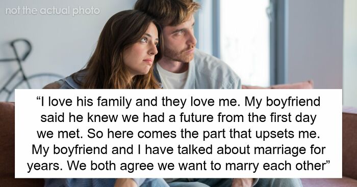 Guy Says “No Degree, No Ring,” Annoyed GF Just Wants The Promise That Their Relationship Is Solid