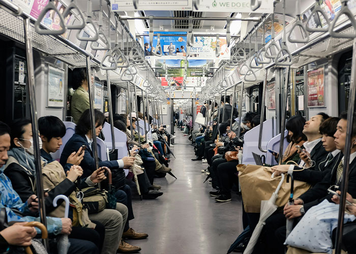 "Trap" To Harass Women In Public Transportation Exposed Online By Concerned Netizens