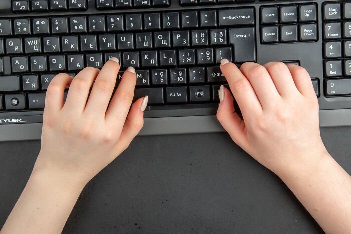 37 Savage Things Employees Did To Coworkers And Bosses That Were Somehow Totally Legal