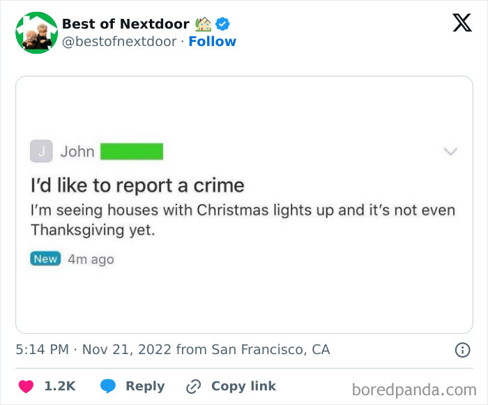 Neighborhood complaint about houses displaying Christmas lights before Thanksgiving