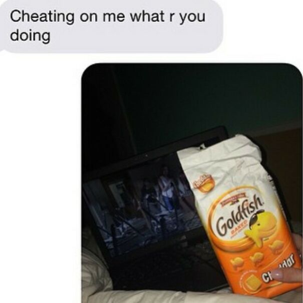 Text accusing cheating with image of Goldfish crackers in relationship texts