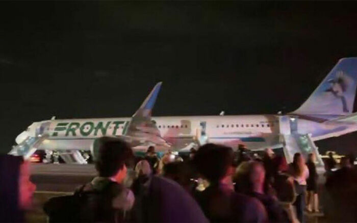 Áudio arrepiante revela pilotos da Frontier Airlines reagindo ao incidente fatal na pista do aeroporto de Denver
