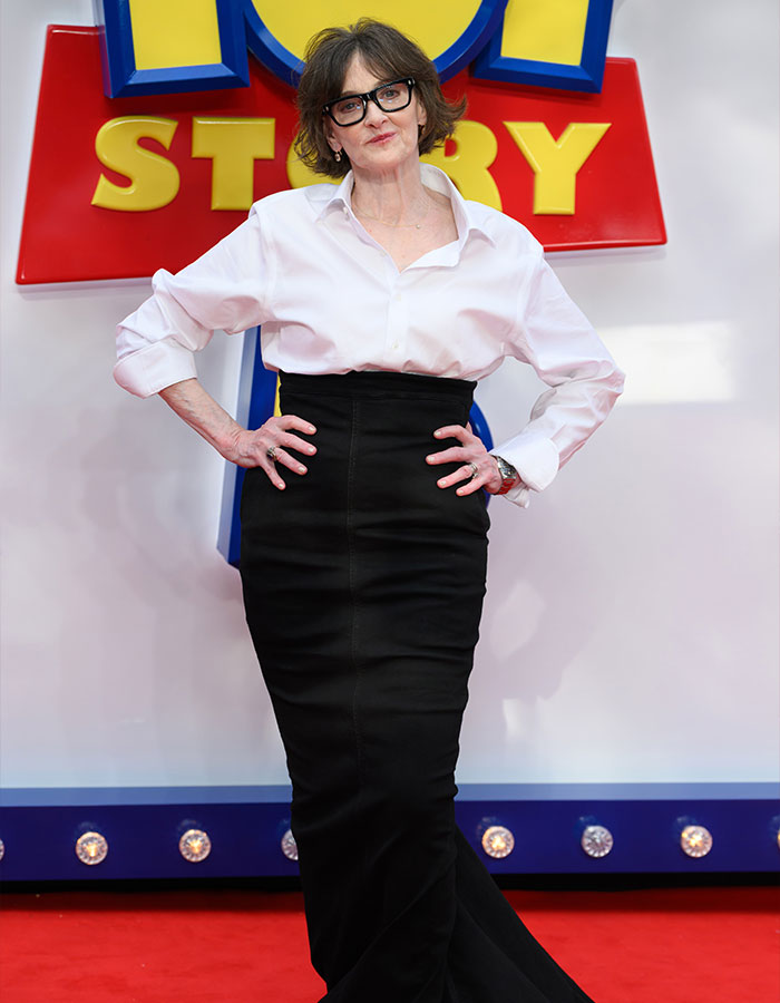 Joan Cusack's Leaves Fans Stunned As She Makes First Red Carpet Appearance In 11 Years With 'Toy Story' Stars Joan Cusack's Leaves Fans Stunned As She Makes First Red Carpet Appearance In 11 Years With 'Toy Story' Stars