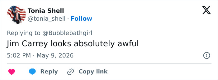 Comment criticizing Jim Carrey's appearance