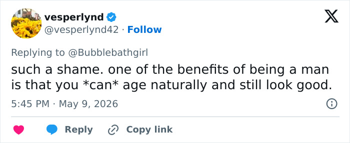 Tweet about men aging naturally and looking good