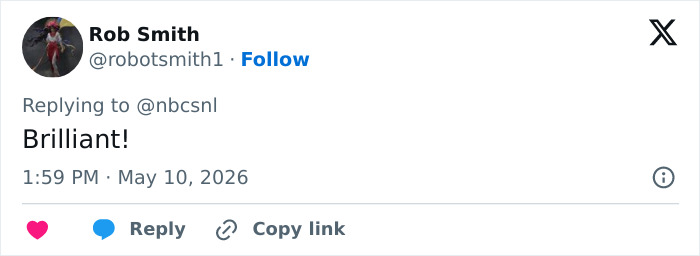 A user tweet from Rob Smith replying to @nbcsnl, stating "Brilliant!" and referencing Statue of Liberty Burqa. A user tweet from Rob Smith replying to @nbcsnl, stating "Brilliant!" and referencing Statue of Liberty Burqa.