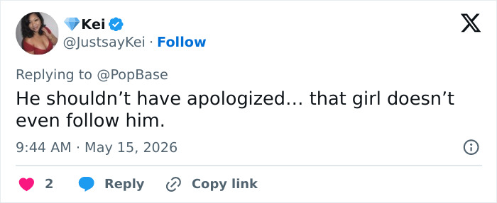 Tweet saying James Charles shouldn't have apologized to girl who doesn't follow him