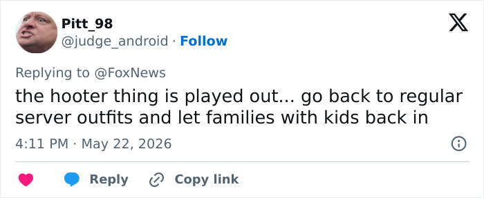 User tweet criticizing Hooters rebrand and suggesting to bring back regular server outfits for families User tweet criticizing Hooters rebrand and suggesting to bring back regular server outfits for families