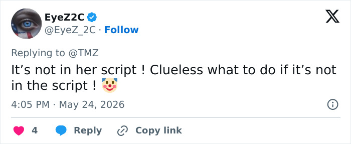 Tweet commenting on reporter's cluelessness without a script
