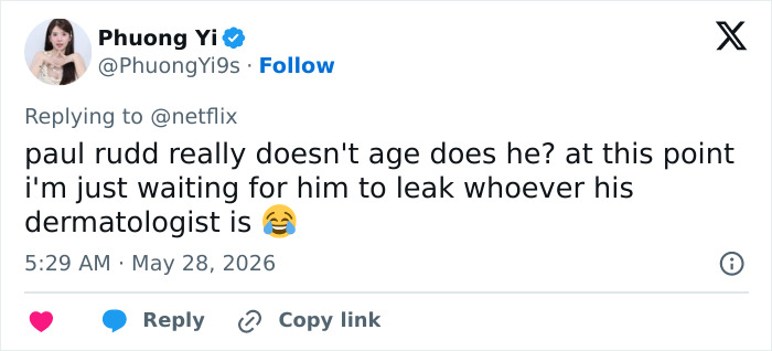 Tweet commenting on Paul Rudd's ageless appearance and dermatologist curiosity