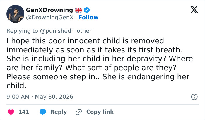 Twitter reply condemning Bonnie Blue for endangering her child in baby shower plans