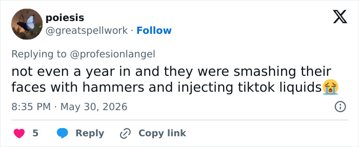 Tweet about harmful looksmaxxing practices like face smashing and injecting liquids