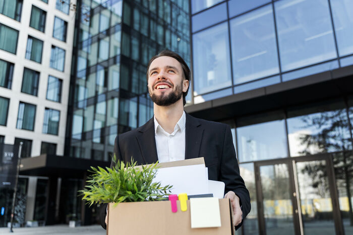 37 Savage Things Employees Did To Coworkers And Bosses That Were Somehow Totally Legal