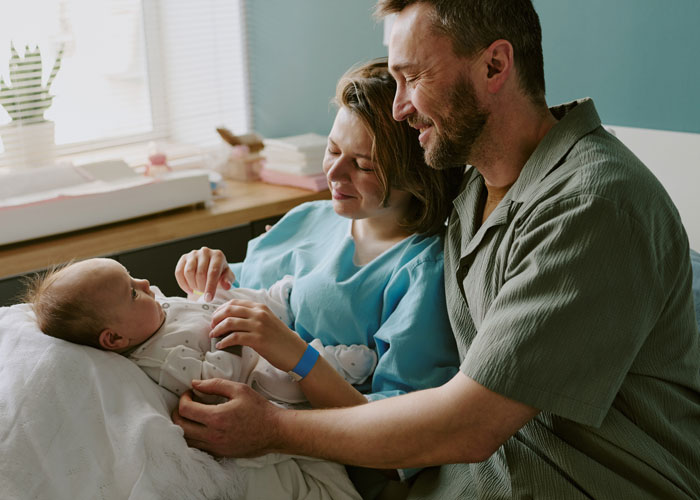 Parents Are Furious Daughter Informed Them About Giving Birth Only The Next Day After All They Did For Her