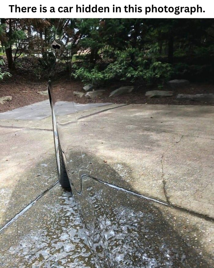 This Instagram Page With Over 700k Followers Shares The Internet’s Most Mind Bending Photos