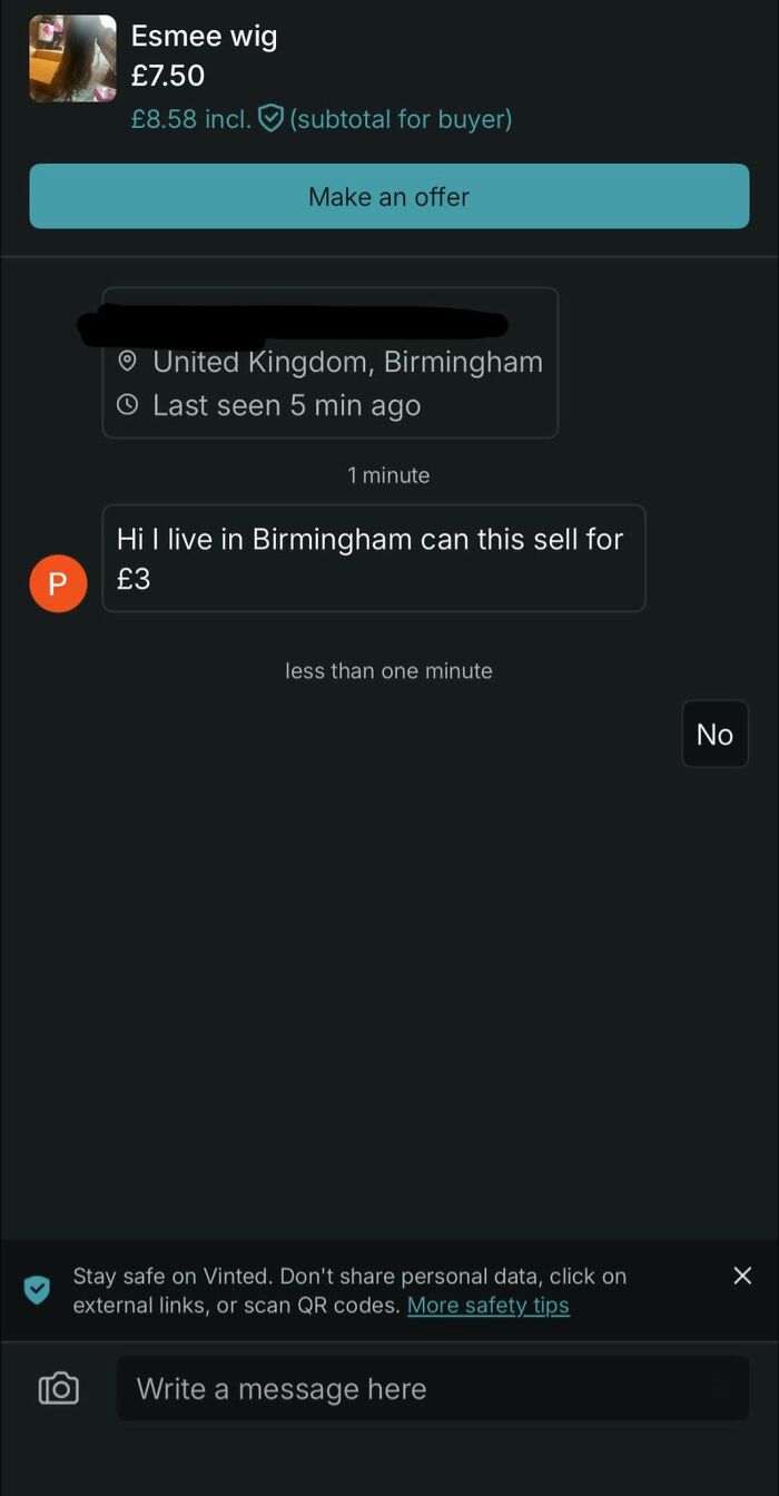 Vinted offer message where buyer asks to sell a wig for a lower price and seller declines