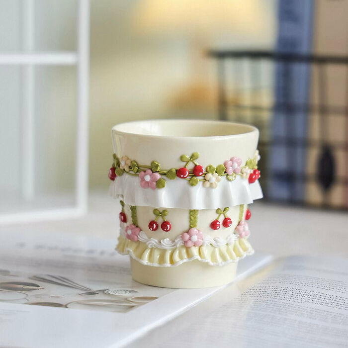 Cute Handmade Ceramic Pottery Kiln Solo