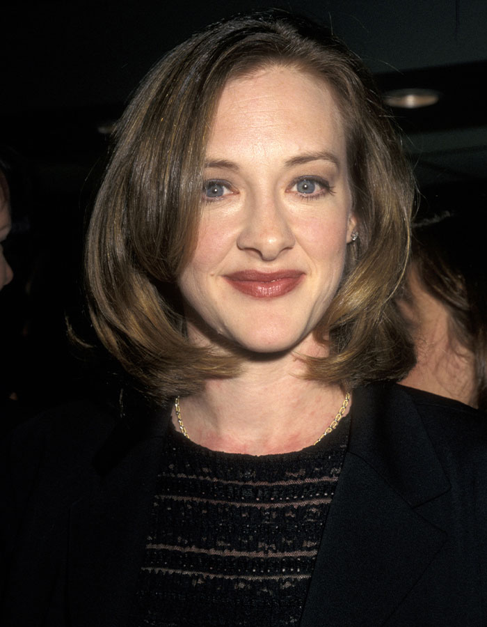 Joan Cusack's Leaves Fans Stunned As She Makes First Red Carpet Appearance In 11 Years With 'Toy Story' Stars Joan Cusack's Leaves Fans Stunned As She Makes First Red Carpet Appearance In 11 Years With 'Toy Story' Stars