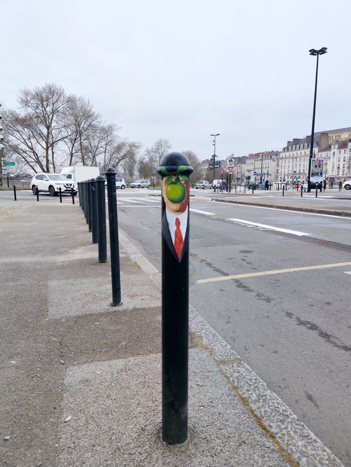 This French Street Artist Turns Cracks, Sidewalks, And Everyday Objects Into Clever Visual Jokes (43 New Pics)