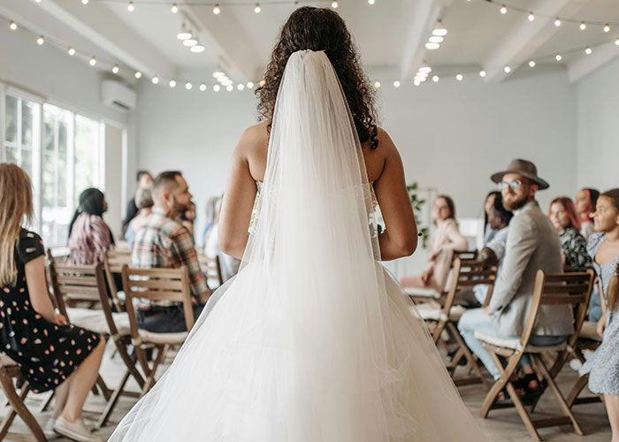 Bride Furious Sibling Refuses To Give Her $500 Wedding Gift After Agreeing To Work For Her For Free