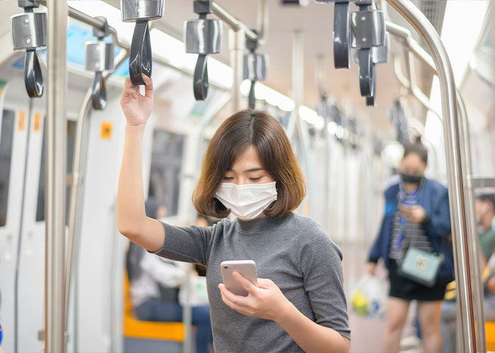 "Trap" To Harass Women In Public Transportation Exposed Online By Concerned Netizens