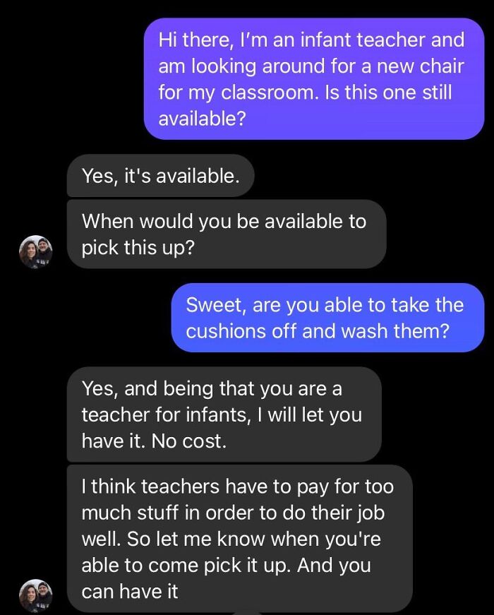 Screenshot of text conversation offering free chair for infant teacher showing wholesome generosity