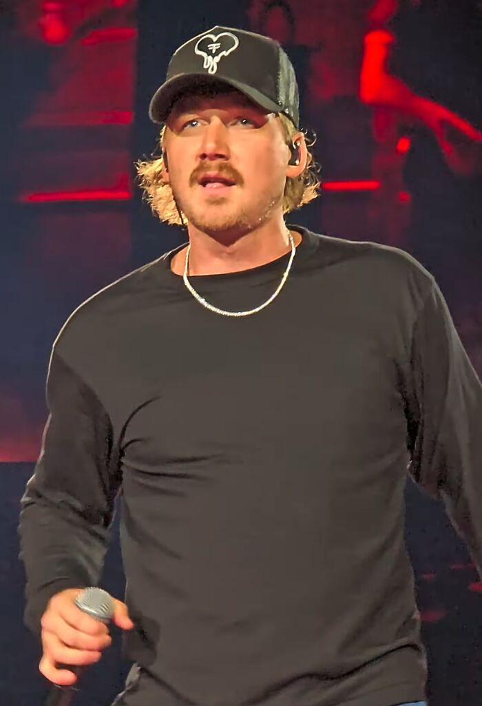 Singer-Songwriter Morgan Wallen, 33