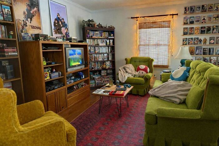 The Perfect Snow Day In The Retro Room