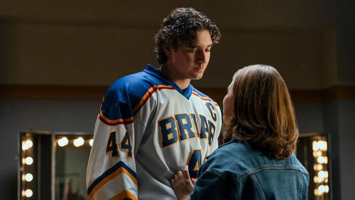 Finished 'Off Campus' Season 1? Here&rsquo;s How To Read The Books In Order