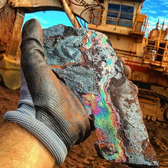 Mineral Named Turgite - Found This While Working In An Iron Ore Mine, Remote Western Australia