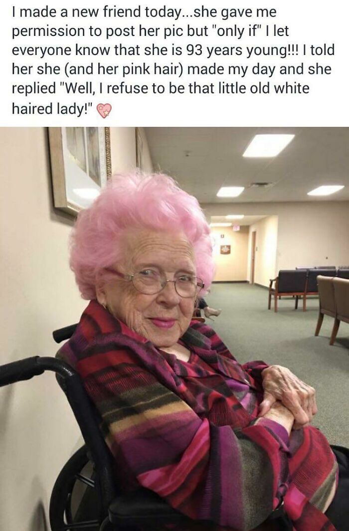 93-year-old woman with pink hair refuses to grow old