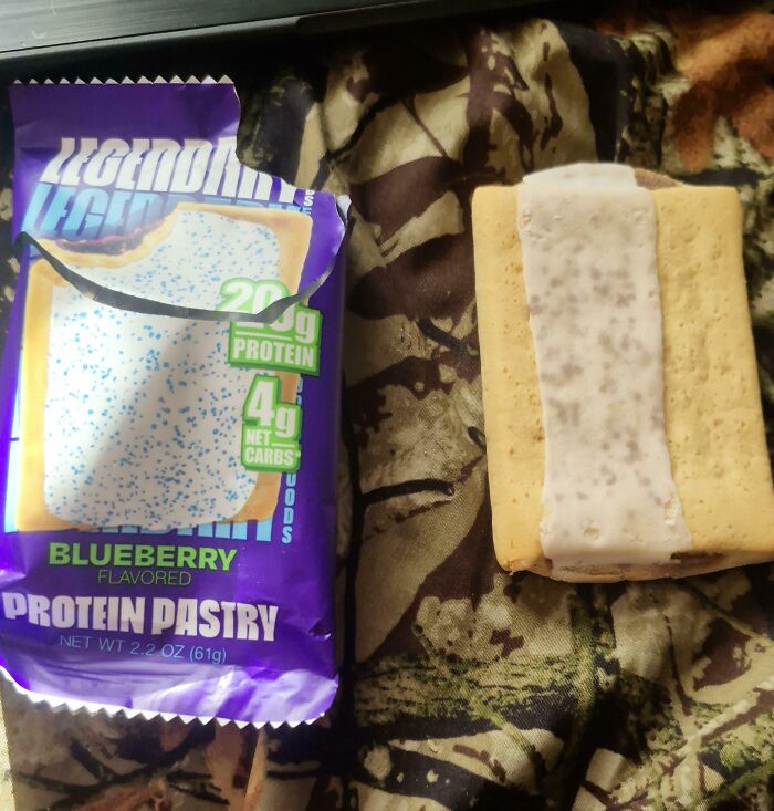 Blueberry flavored protein pastry with small icing strip, looks different than package