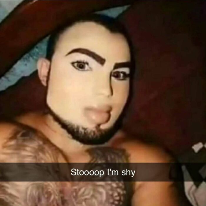 Cringe-Pics-Qringey
