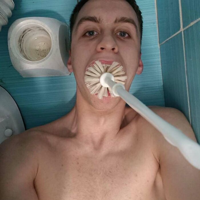 Cringe-Pics-Qringey