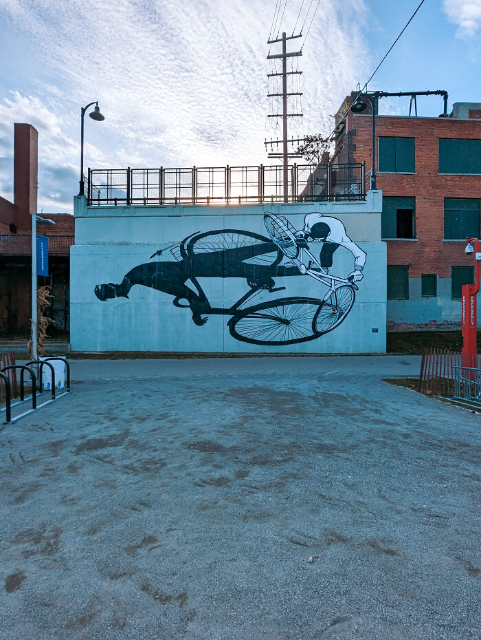 43 Black-And-White Murals By Alex Senna That Turn City Walls Into Stories