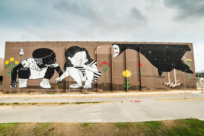 43 Black-And-White Murals By Alex Senna That Turn City Walls Into Stories