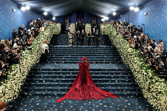 Tapete vermelho do Met Gala 2026: horário de início, transmissão ao vivo e onde assistir