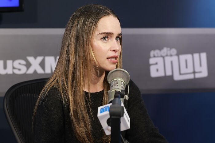 ‘Game Of Thrones’ Star Opens Up About Brutal Body Shaming That “Completely Destroyed” Her ‘Game Of Thrones’ Star Opens Up About Brutal Body Shaming That “Completely Destroyed” Her