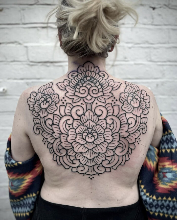 40 Botanical Tattoos That Feel Delicate And Timeless