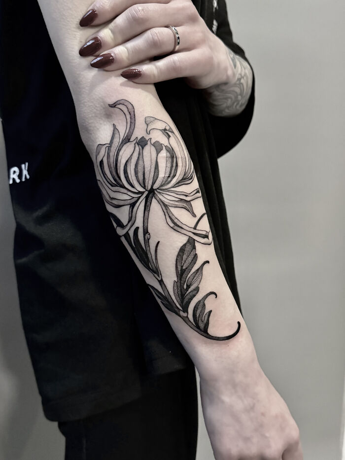 40 Botanical Tattoos That Feel Delicate And Timeless