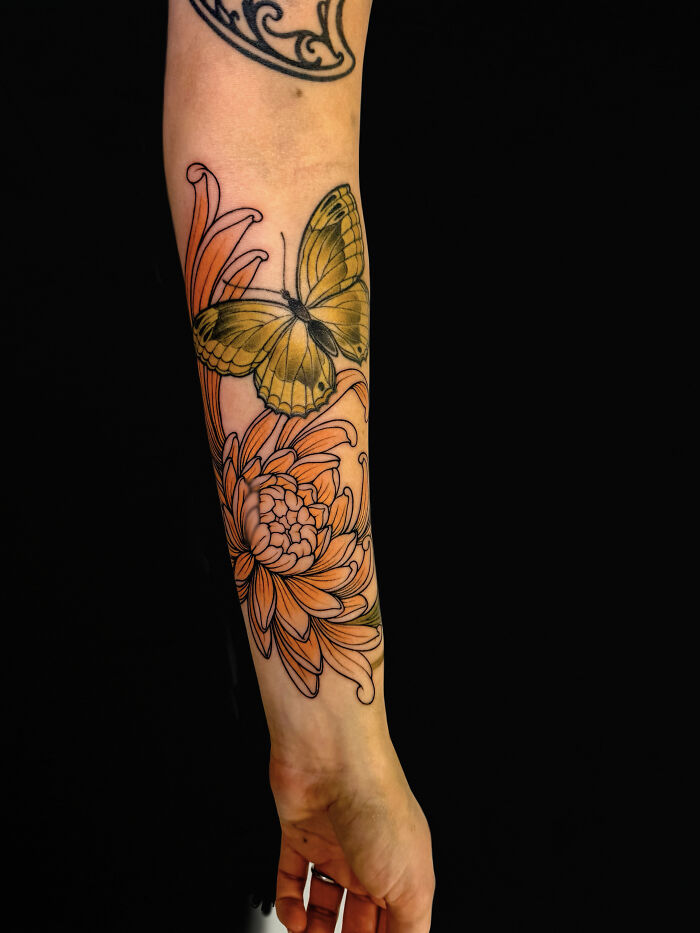 40 Botanical Tattoos That Feel Delicate And Timeless