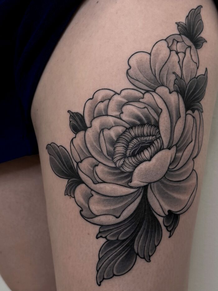 40 Botanical Tattoos That Feel Delicate And Timeless