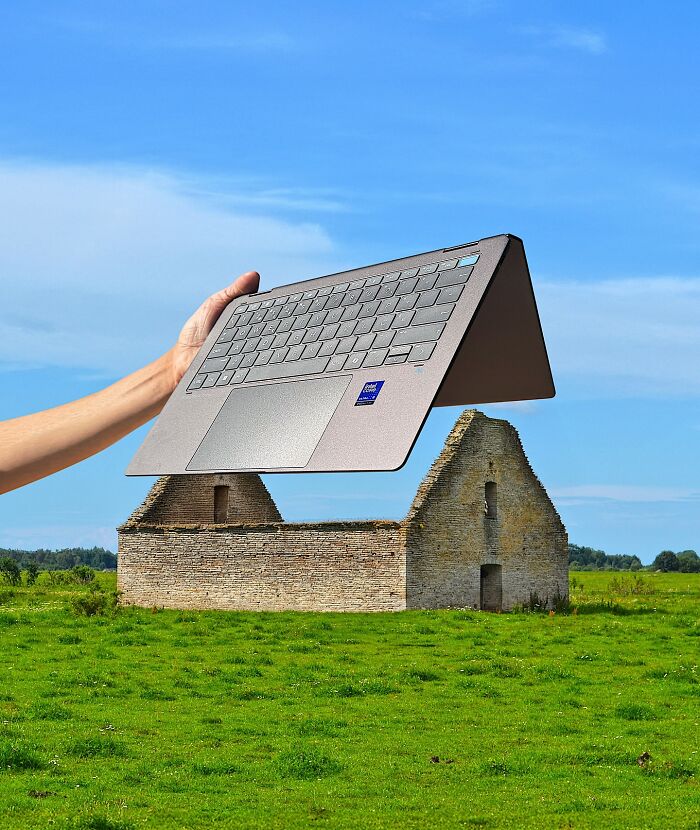This Artist Uses Perspective To Turn Ordinary Places Into Mind-Bending Visual Illusions