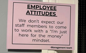 84 Hilariously Absurd Signs That Were Not Helpful At All, But No One Was Mad About It