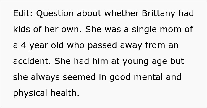 Text about surrogate Brittany as single mom in good health Text about surrogate Brittany as single mom in good health