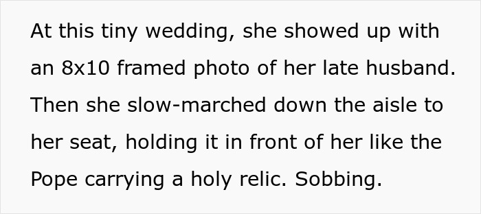 Groom's mom carries framed photo of late husband down wedding aisle